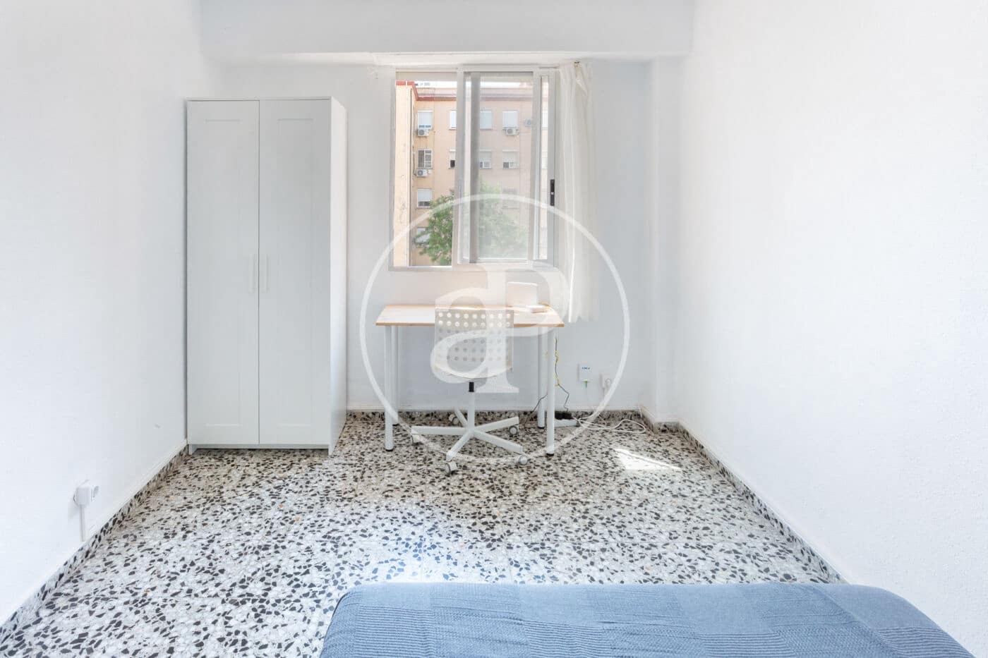 3 bedroom Apartment for rent in Valencia city - € 1,350 (Ref: 9085528)