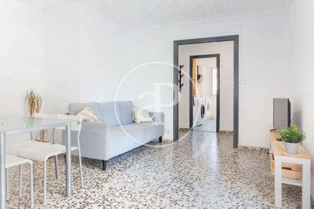 3 bedroom Apartment for rent in L'Illa Perduda, Valencia city - € 1,350 (Ref: 9085528)