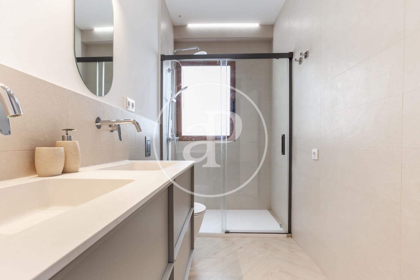 4 sypialnia Apartament do wynajęcia w Miasto Walencja - 2 490 € (Ref: 9091869)