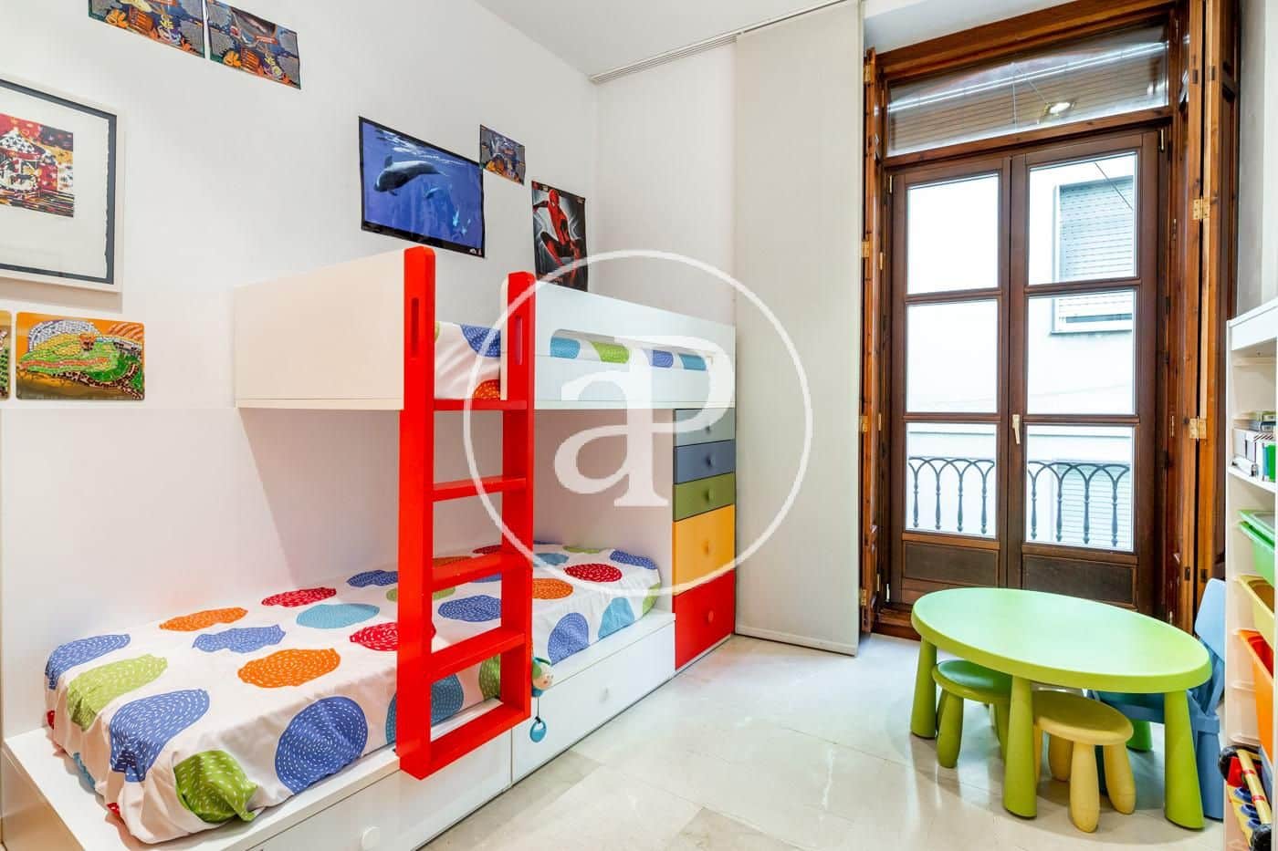 3 slaapkamer Appartement te koop in Valencia stad - € 670.000 (Ref: 9091871)