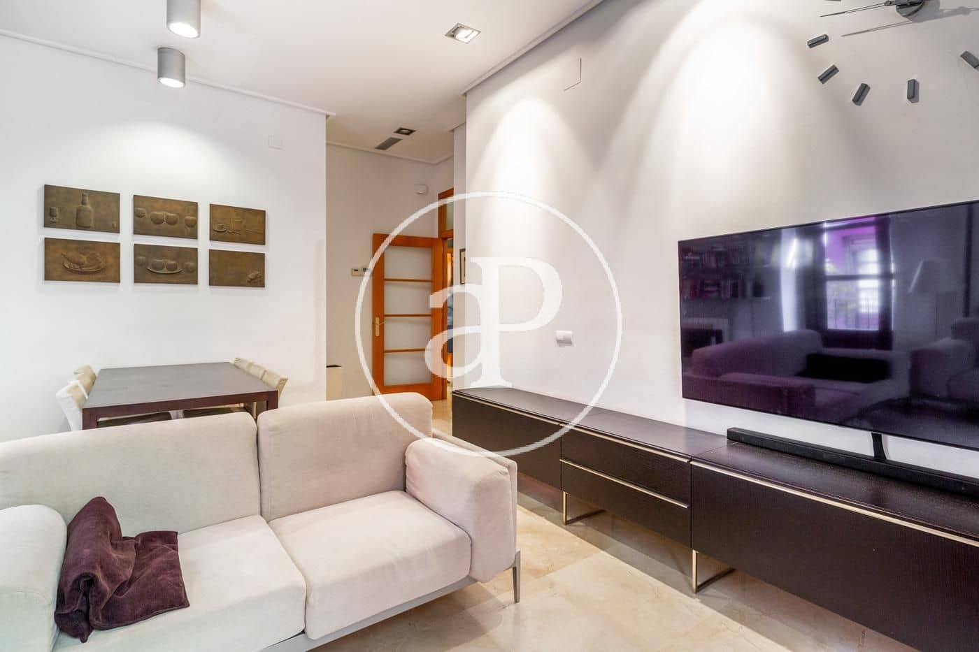 3 slaapkamer Appartement te koop in Valencia stad - € 670.000 (Ref: 9091871)