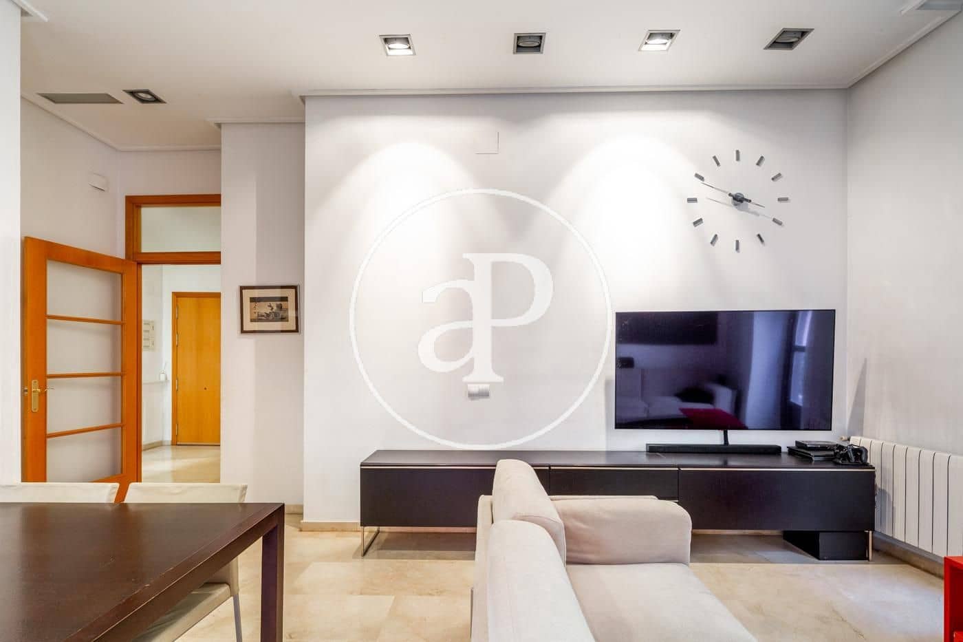 3 slaapkamer Appartement te koop in Valencia stad - € 670.000 (Ref: 9091871)