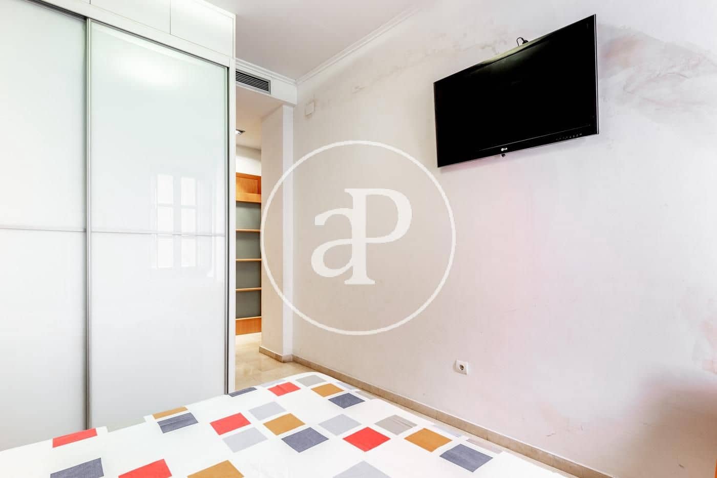 3 slaapkamer Appartement te koop in Valencia stad - € 670.000 (Ref: 9091871)