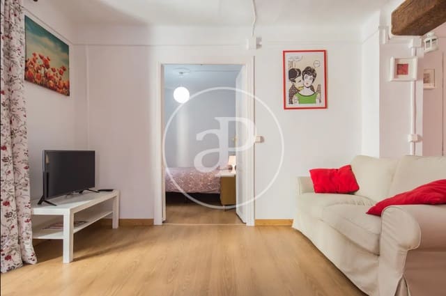 3 soveværelse Lejlighed til leje i El Carme, Valencia by - € 2.000 (Ref: 9099344)