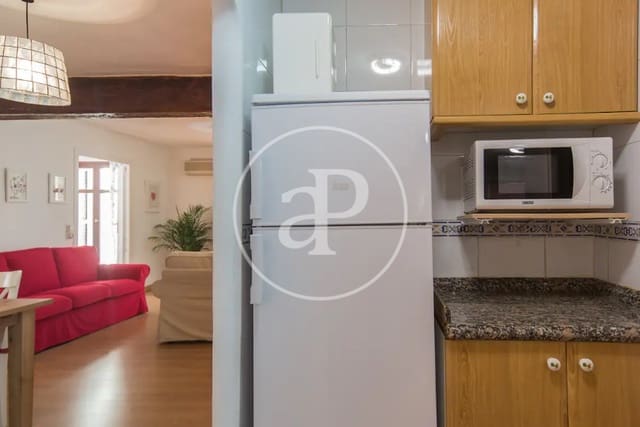 3 soveværelse Lejlighed til leje i El Carme, Valencia by - € 2.000 (Ref: 9099344)