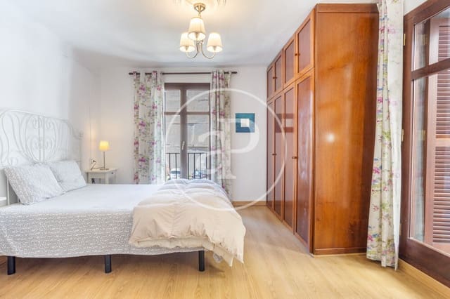 3 sovrum Lägenhet att hyra i El Carme, Valencia stad - 1 800 € (Ref: 9099344)