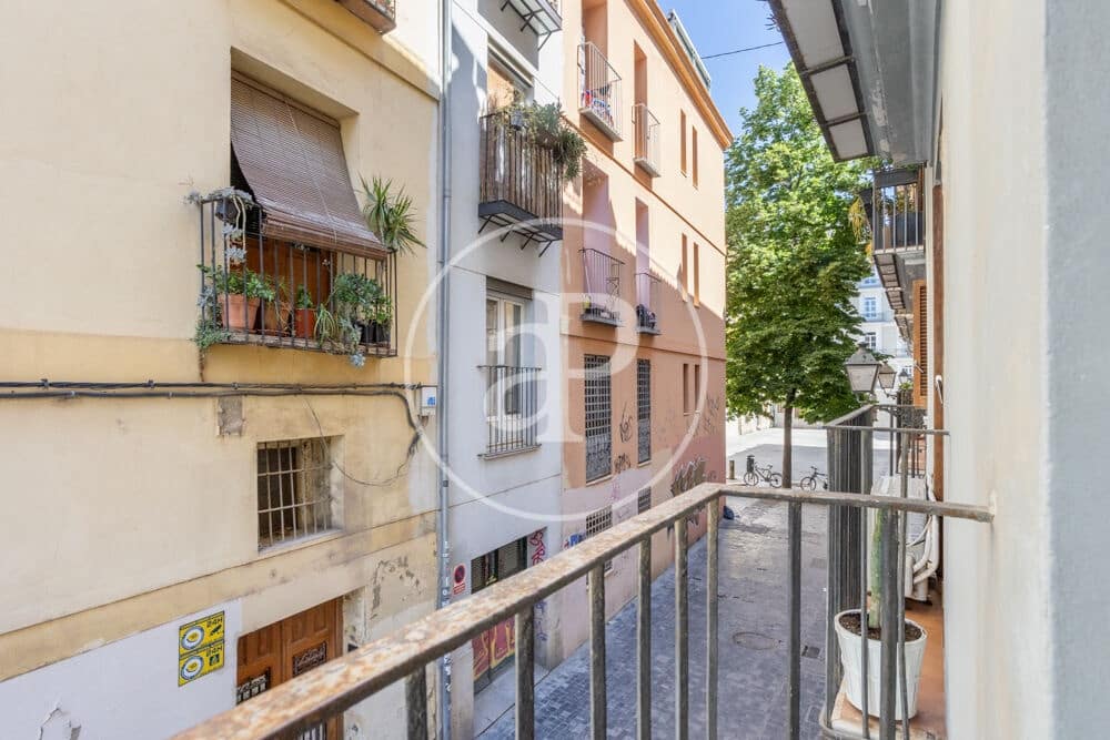 3 bedroom Apartment for rent in Valencia city - € 1,800 (Ref: 9099344)