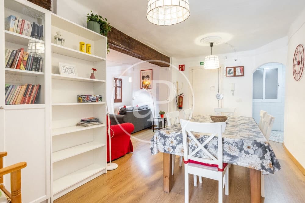 3 bedroom Apartment for rent in Valencia city - € 1,800 (Ref: 9099344)