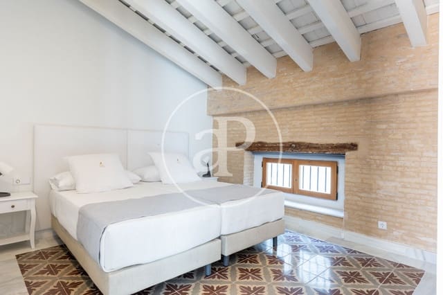 2 quarto Penthouse para arrendar em Sant Francesc, Valência cidade - 3 500 € (Ref: 9099346)