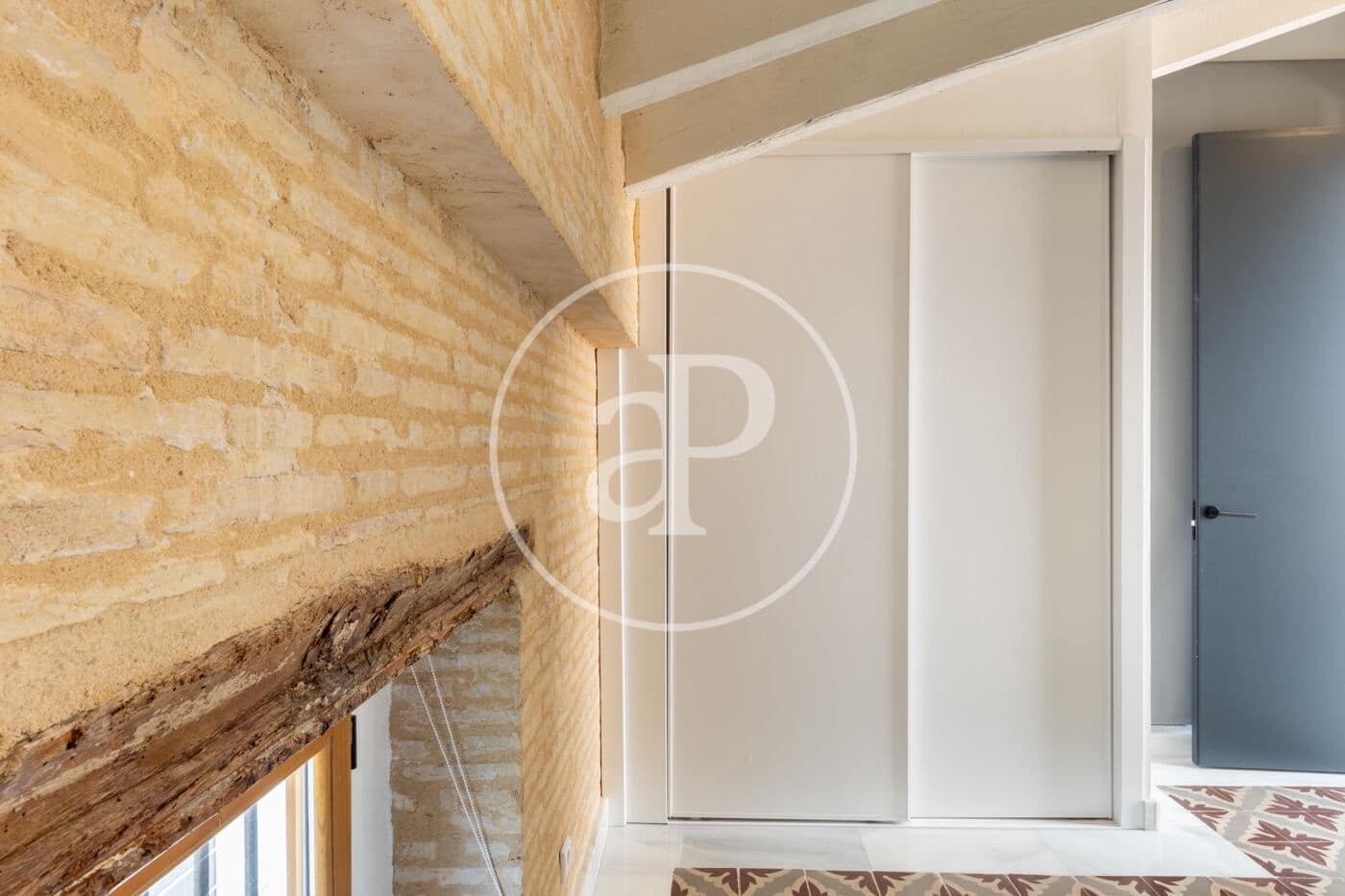 2 quarto Penthouse para arrendar em Valencia cidade - 3 500 € (Ref: 9099346)