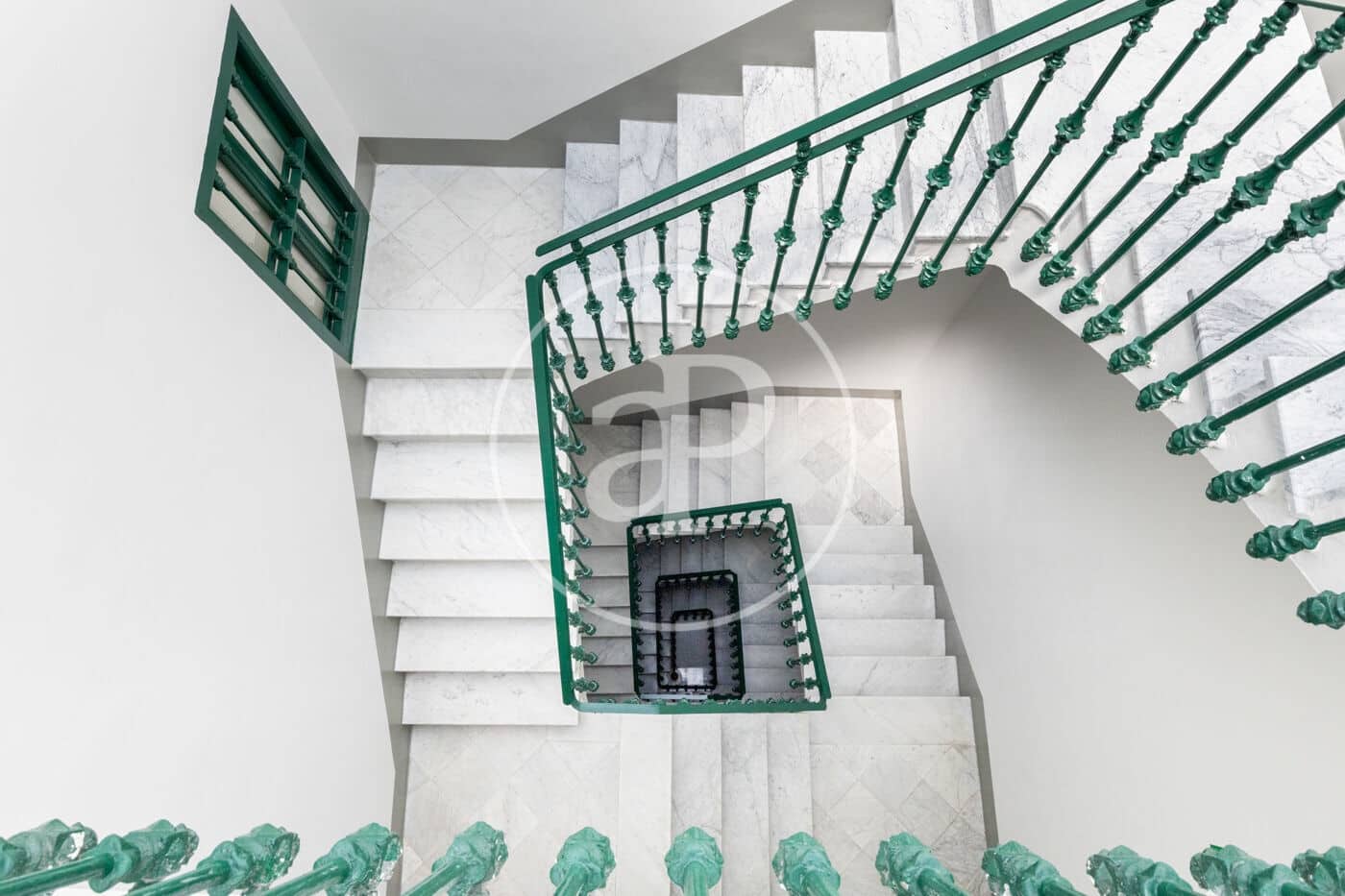 2 quarto Penthouse para arrendar em Valencia cidade - 3 500 € (Ref: 9099346)