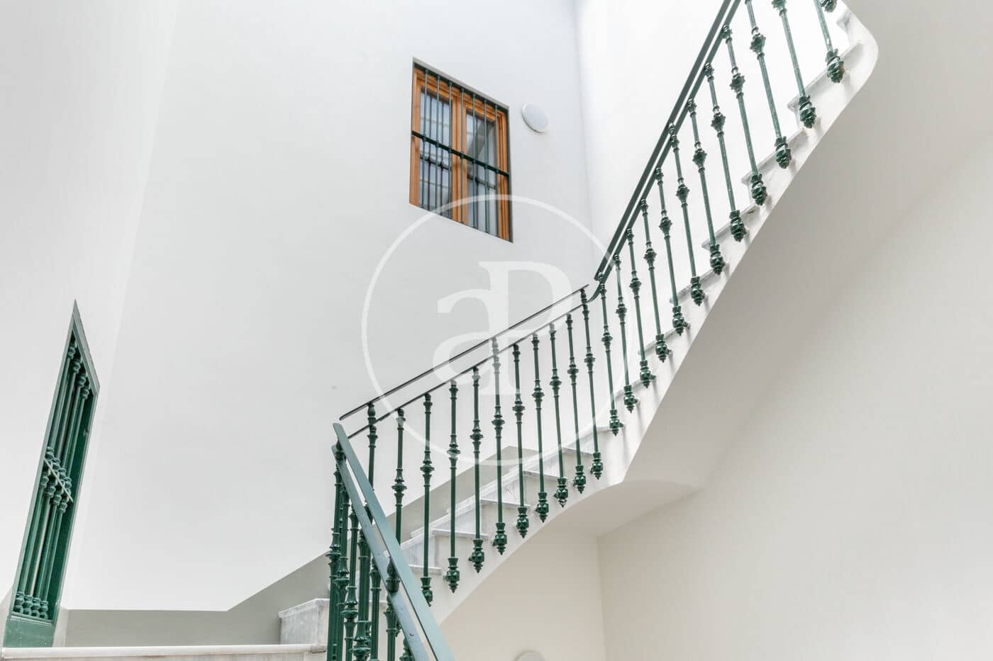 2 quarto Penthouse para arrendar em Valencia cidade - 3 500 € (Ref: 9099346)