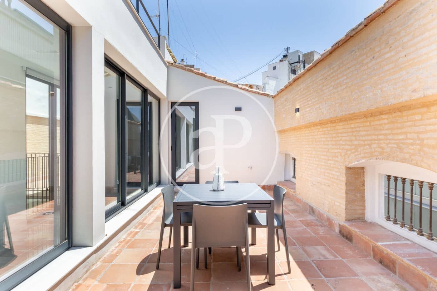 2 quarto Penthouse para arrendar em Valencia cidade - 3 500 € (Ref: 9099346)