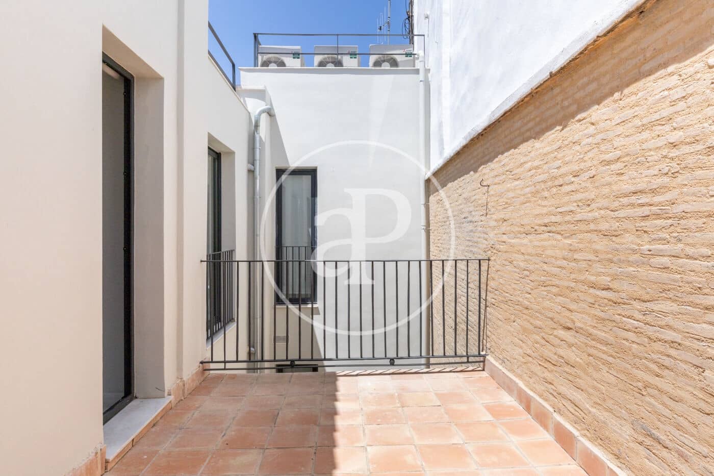 2 quarto Penthouse para arrendar em Valencia cidade - 3 500 € (Ref: 9099346)