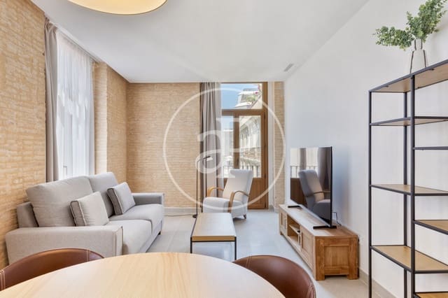2 bedroom Apartment for rent in Sant Francesc, Valencia city - € 2,800 (Ref: 9099348)