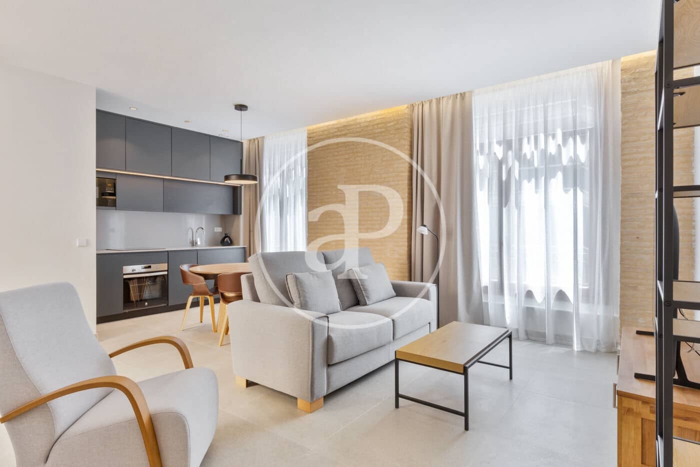 2 bedroom Apartment for rent in Valencia city - € 2,450 (Ref: 9099349)