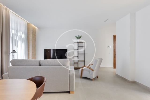 2 bedroom Apartment for rent in Sant Francesc, Valencia city - € 2,450 (Ref: 9099349)