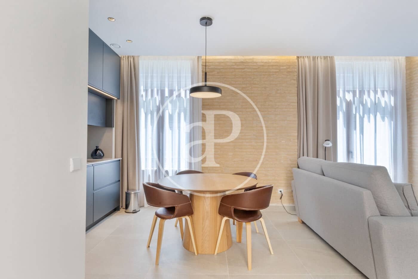 2 bedroom Apartment for rent in Valencia city - € 2,450 (Ref: 9099349)
