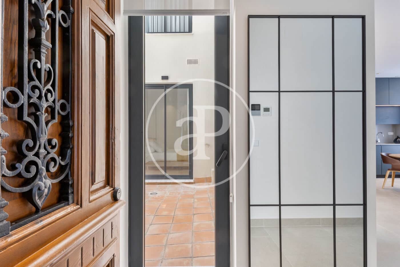 2 bedroom Apartment for rent in Valencia city - € 2,450 (Ref: 9099349)
