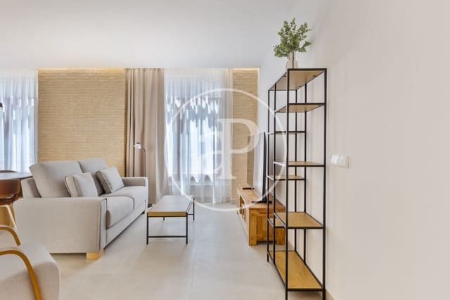 2 bedroom Apartment for rent in Sant Francesc, Valencia city - € 2,450 (Ref: 9099349)