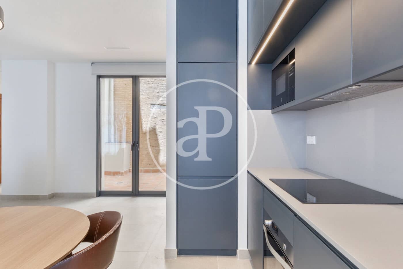 2 bedroom Apartment for rent in Valencia city - € 2,450 (Ref: 9099349)
