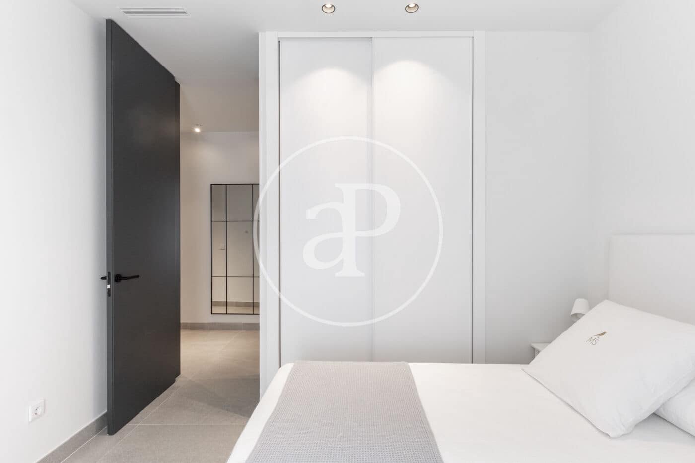 2 makuuhuone Huoneisto vuokrattavana paikassa Valencia kaupunki - 2 900 € (Ref: 9099350)