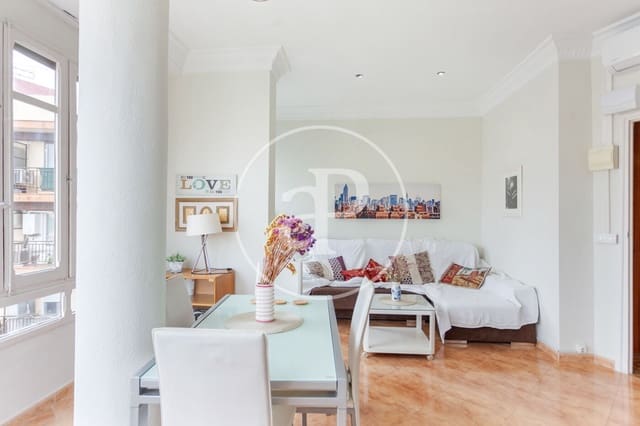 2 bedroom Apartment for rent in Russafa, Valencia city - € 1,400 (Ref: 9099355)