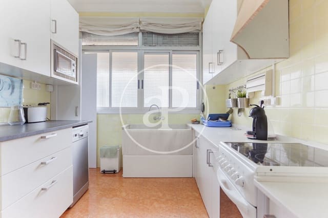 2 quarto Apartamento para arrendar em Russafa, Valência cidade - 1 400 € (Ref: 9099355)