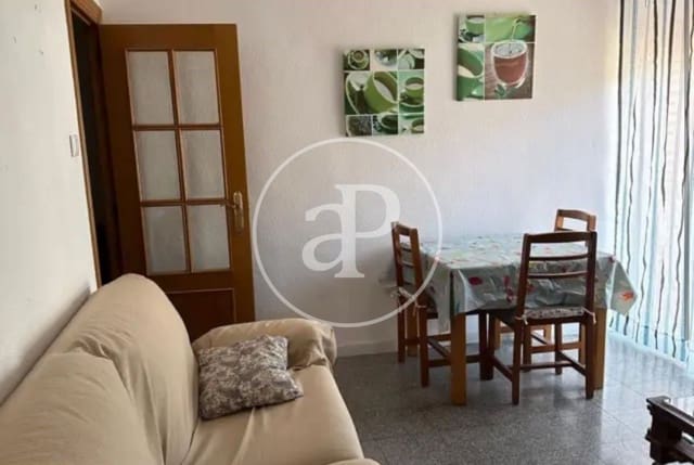 3 soveværelse Lejlighed til leje i Albors, Valencia by - € 1.260 (Ref: 9099356)