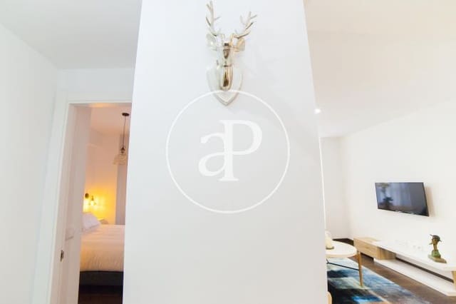 1 bedroom Apartment for rent in Arrancapins, Valencia city - € 1,800 (Ref: 9100953)