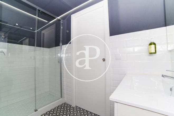 1 bedroom Apartment for rent in Valencia city - € 1,800 (Ref: 9100953)