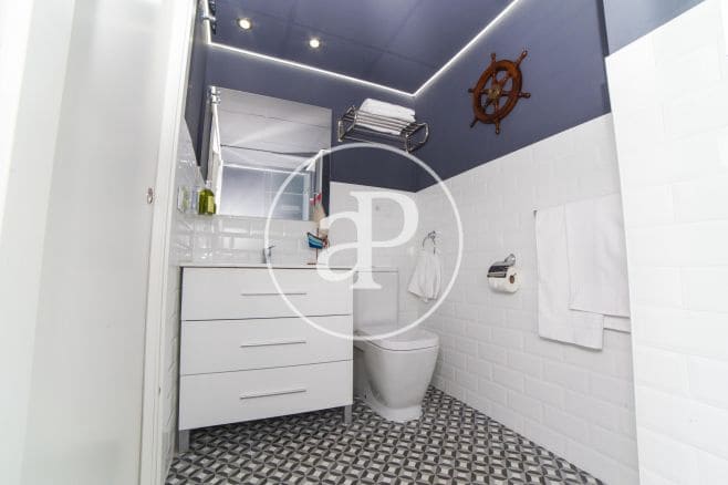 1 bedroom Apartment for rent in Valencia city - € 1,800 (Ref: 9100953)