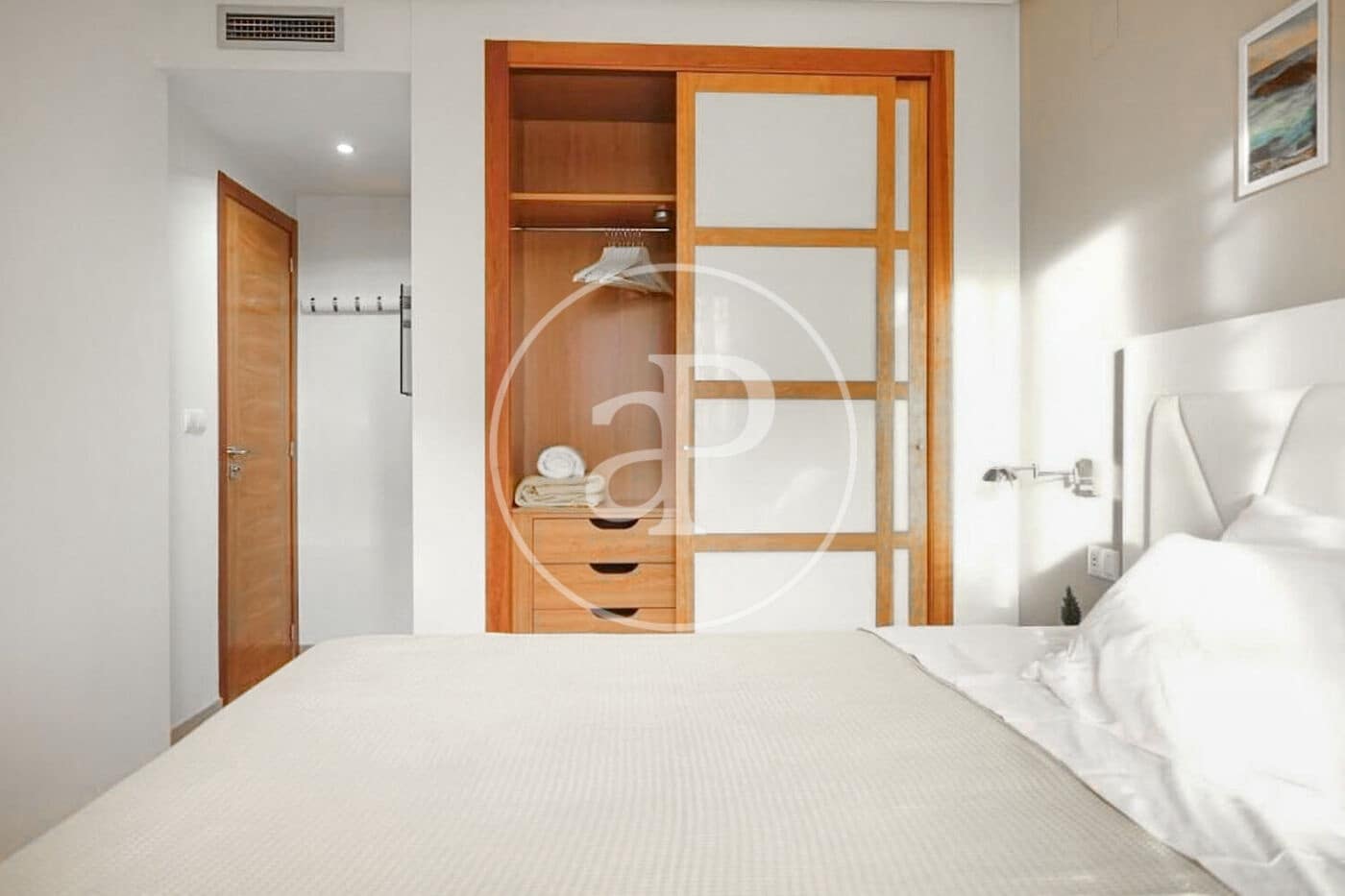 2 makuuhuone Huoneisto vuokrattavana paikassa Valencia kaupunki mukana uima-altaan - 2 200 € (Ref: 9100958)