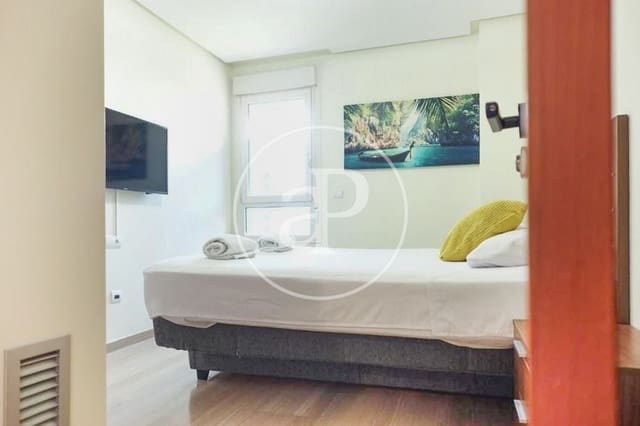 2 makuuhuone Huoneisto vuokrattavana paikassa Benicalap, Valencia kaupunki mukana uima-altaan - 2 200 € (Ref: 9100958)