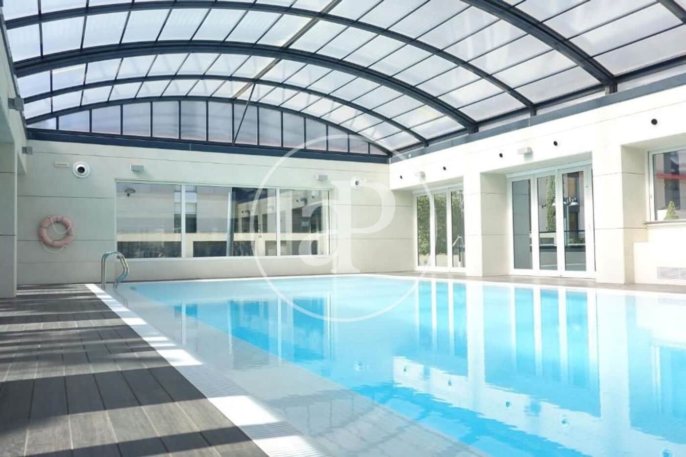 2 makuuhuone Huoneisto vuokrattavana paikassa Valencia kaupunki mukana uima-altaan - 2 200 € (Ref: 9100958)