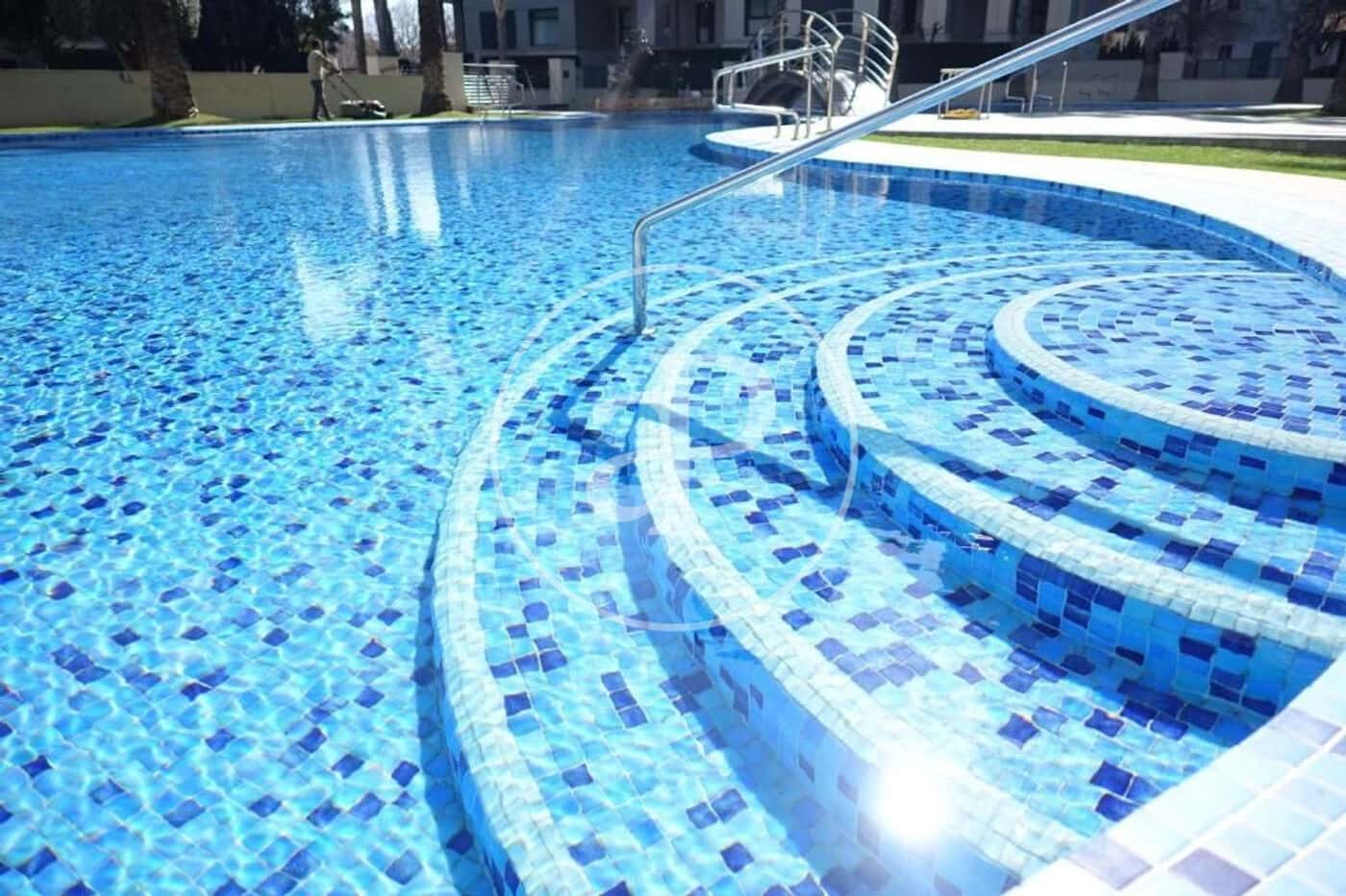 2 makuuhuone Huoneisto vuokrattavana paikassa Valencia kaupunki mukana uima-altaan - 2 200 € (Ref: 9100958)