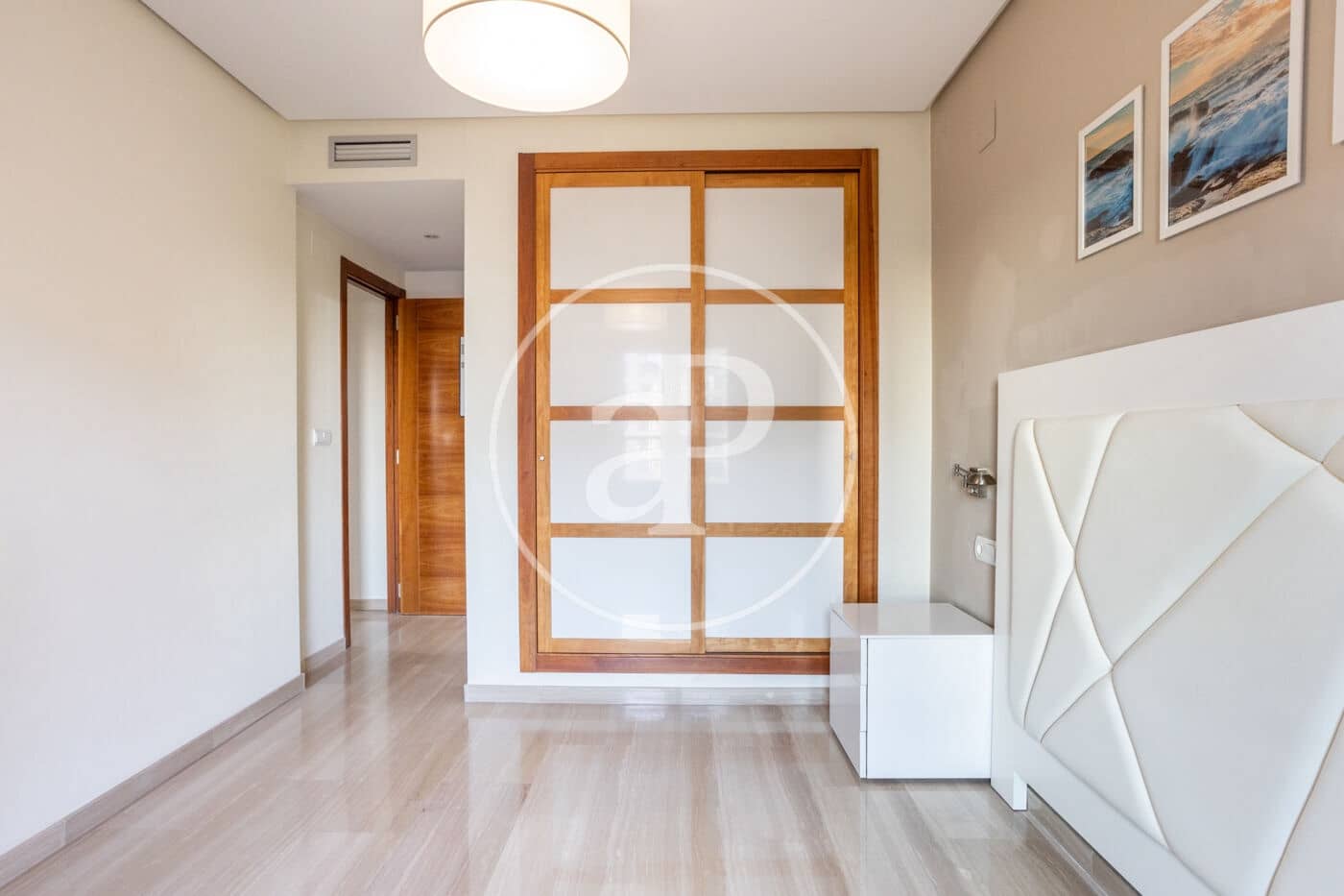 Apartamento de 2 habitaciones en València ciudad en alquiler con piscina - 2.200 € (Ref: 9100958)