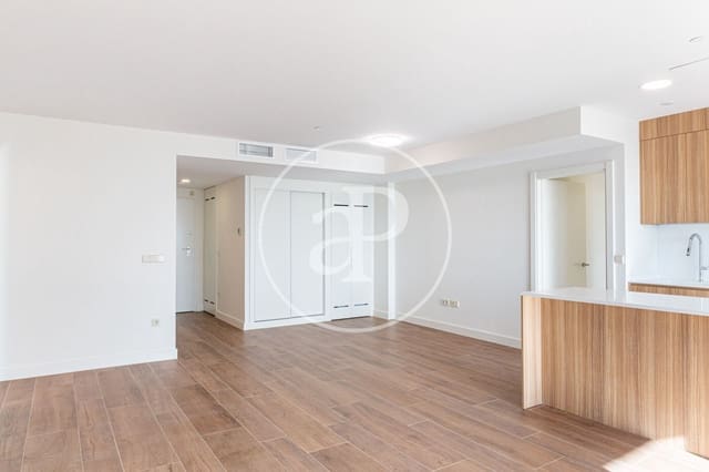 3 soveværelse Lejlighed til leje i Sant Pau, Valencia by med swimmingpool - € 5.300 (Ref: 9103129)