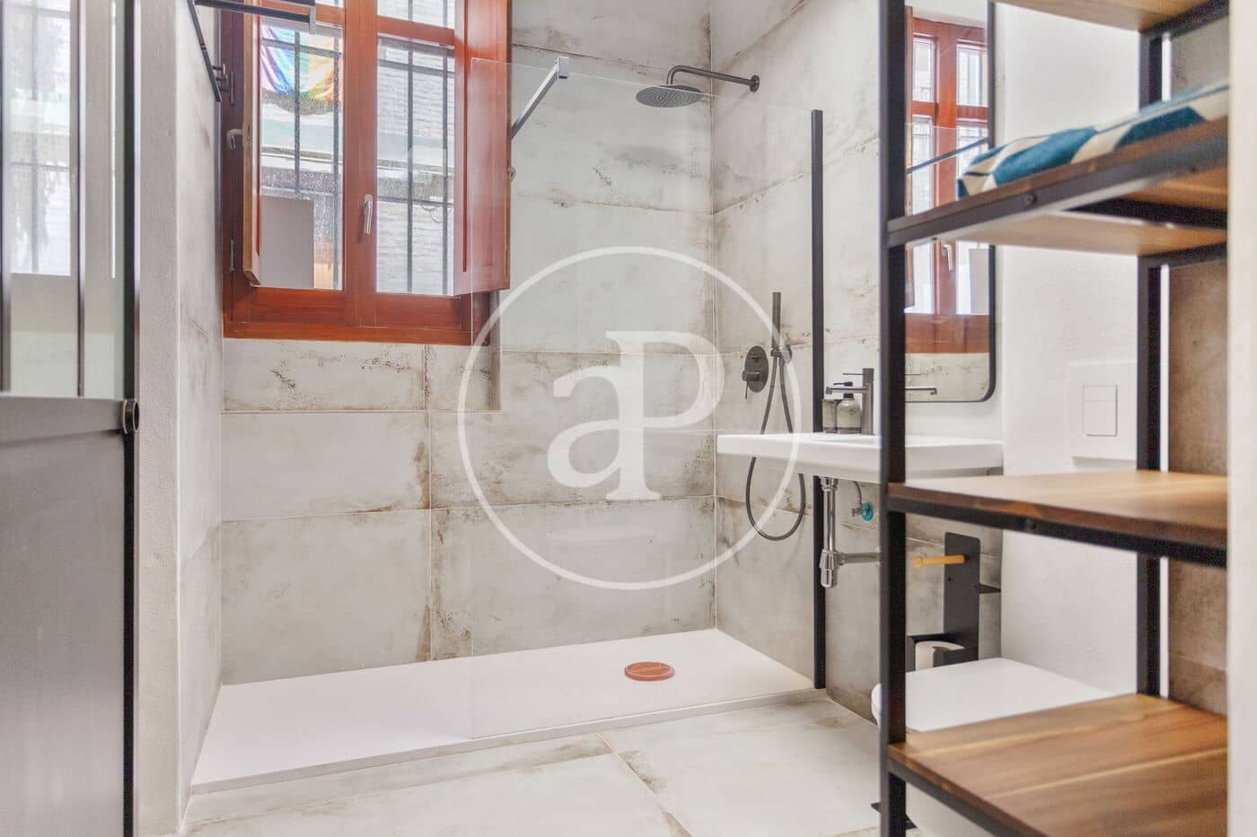 1 slaapkamer Appartement te koop in Valencia stad - € 295.000 (Ref: 9103133)