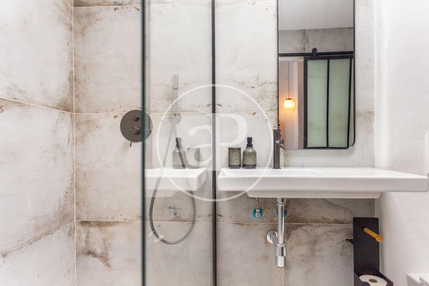 1 slaapkamer Appartement te koop in Valencia stad - € 295.000 (Ref: 9103133)