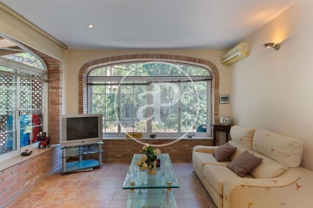 4 soveværelse Villa til salg i La Cañada, Paterna med swimmingpool - € 600.000 (Ref: 9104882)