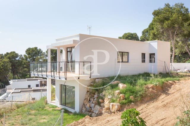 3 soveværelse Villa til salg i Chiva - € 473.000 (Ref: 9104885)