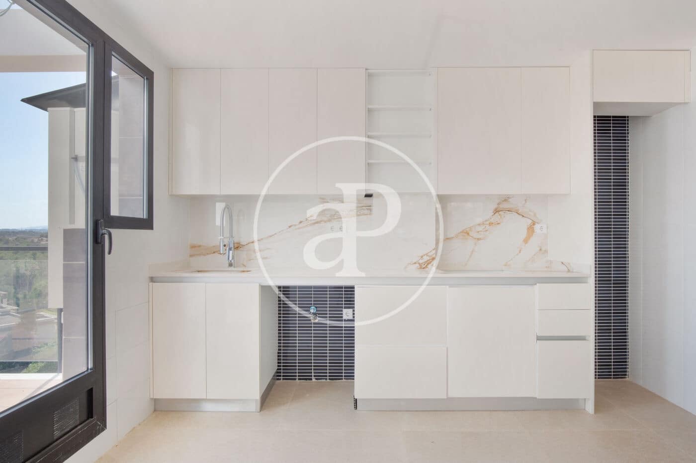 3 soveværelse Villa til salg i Chiva - € 473.000 (Ref: 9104885)