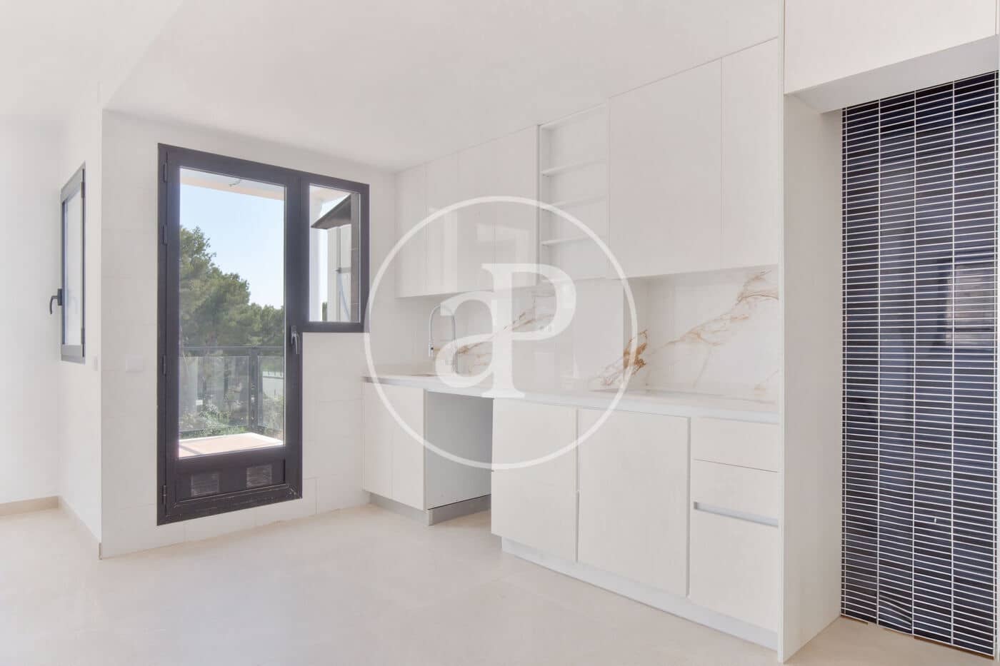 3 soveværelse Villa til salg i Chiva - € 473.000 (Ref: 9104885)