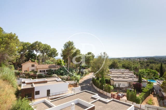 3 soveværelse Villa til salg i Chiva - € 473.000 (Ref: 9104885)