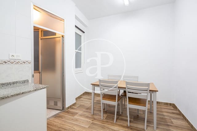 3 sovrum Lägenhet att hyra i El Mercat, Valencia stad - 1 600 € (Ref: 9104886)