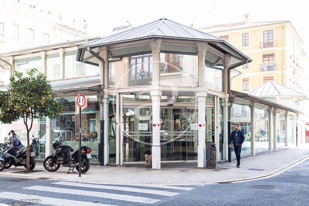 3 sovrum Lägenhet att hyra i Valencia stad - 1 600 € (Ref: 9104886)