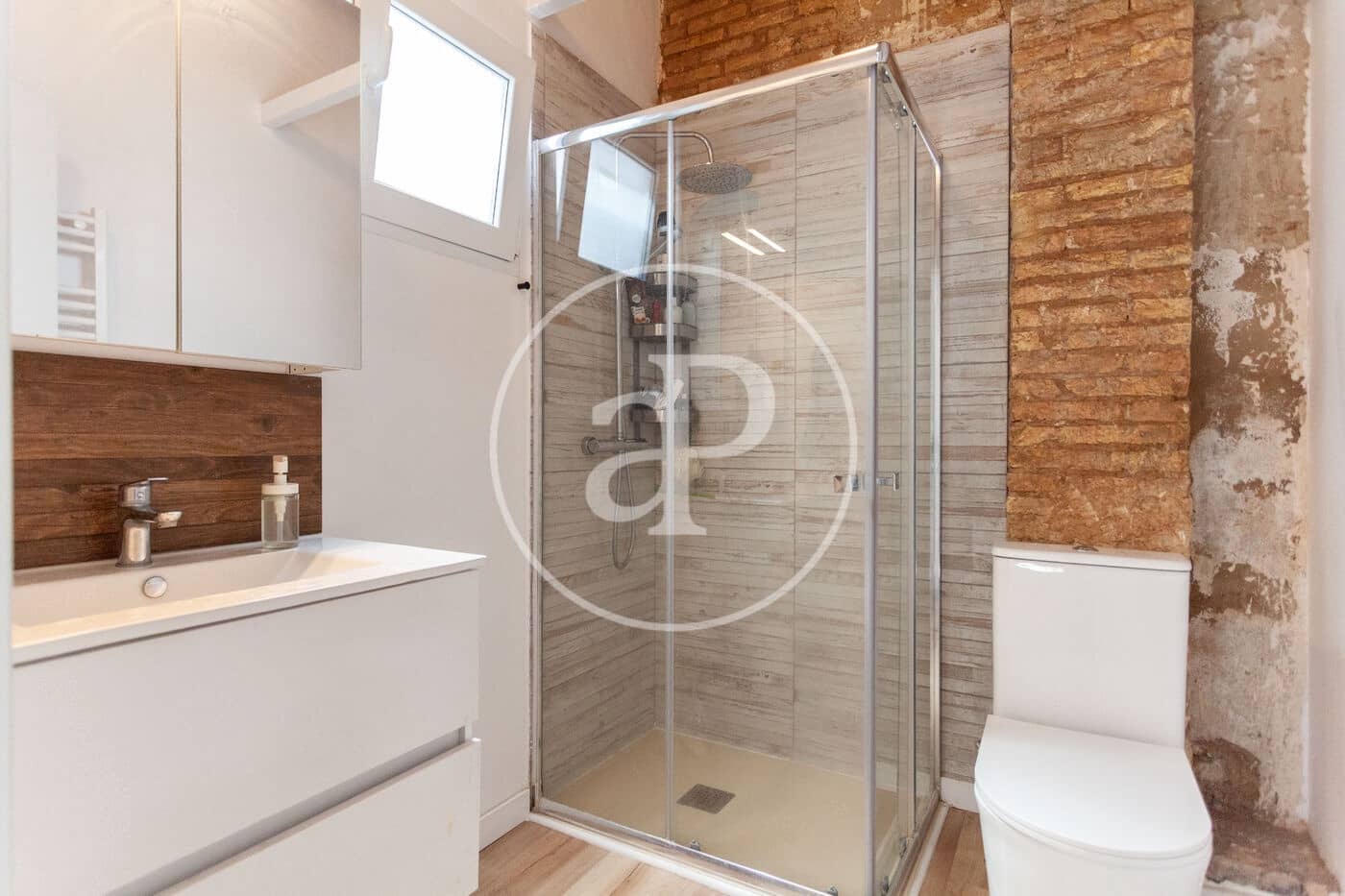 2 soveværelse Lejlighed til salg i Valencia by - € 329.000 (Ref: 9106722)