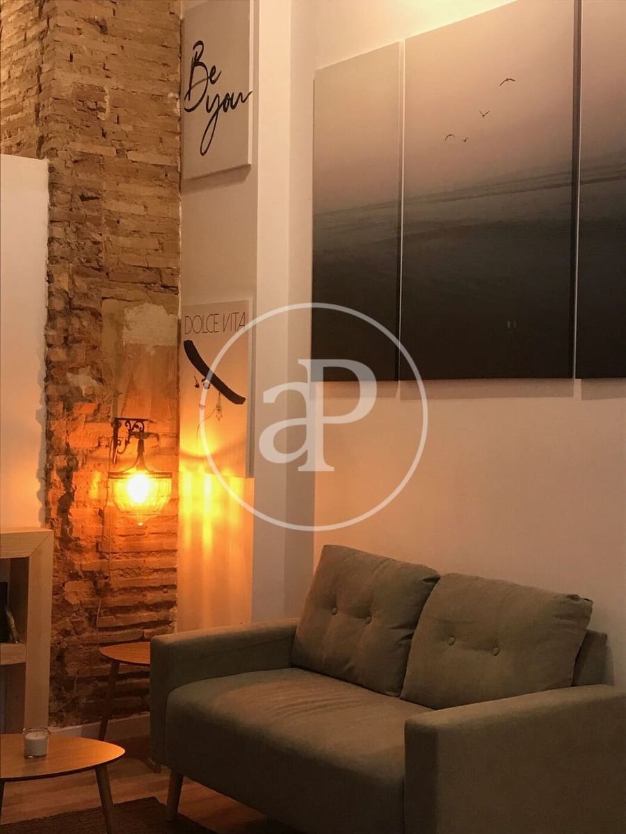 2 soveværelse Lejlighed til salg i Valencia by - € 329.000 (Ref: 9106722)