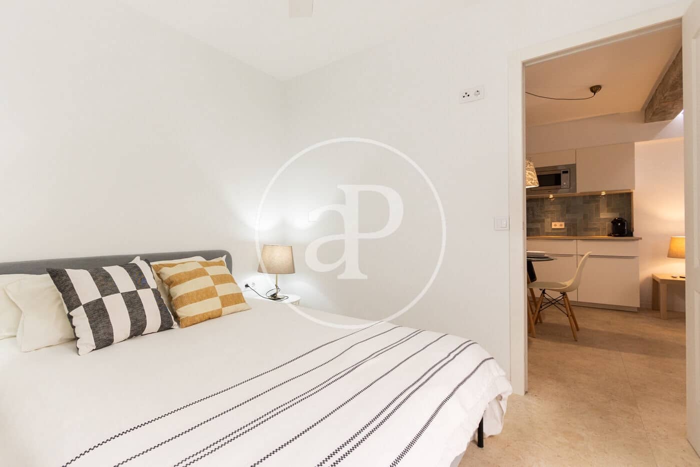 1 soverom Leilighet til leie i Valencia by - € 1 550 (Ref: 9106723)